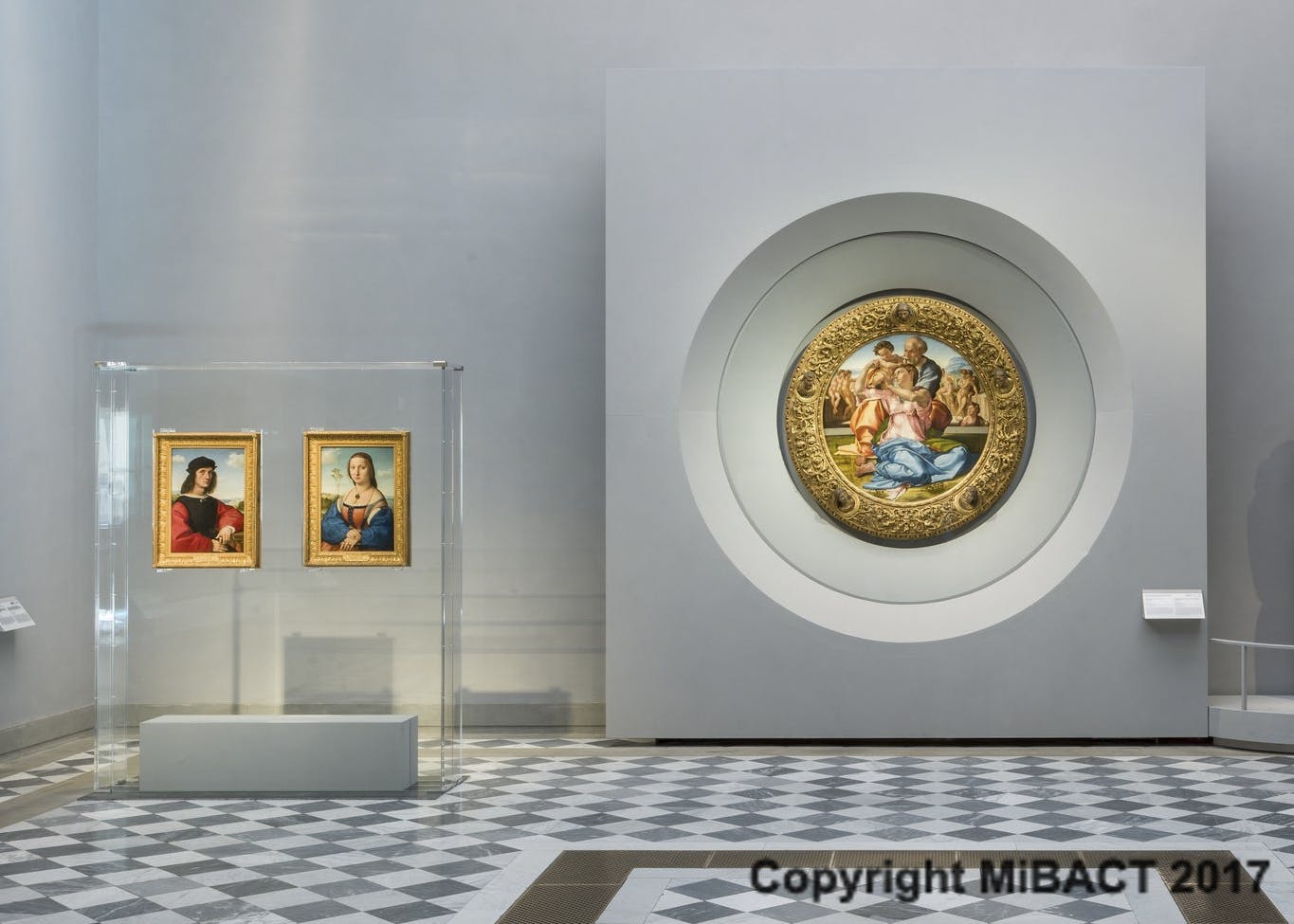 I ritratti e il Tondo Doni nel nuovo allestimento della sala 41 | | The new settinf of room 41 with the portraits and the Tondo Doni