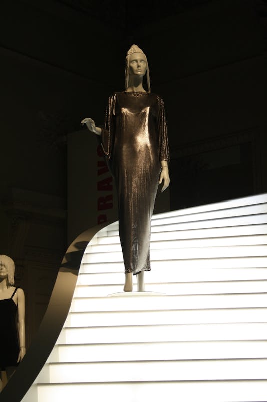 Sala dedicata agli abiti di Patty Pravo  Abito da sera, Gianni Versace, 1984 Dono Patty Pravo  Firenze, Galleria del Costume di Palazzo Pitti, Saloncino da Ballo