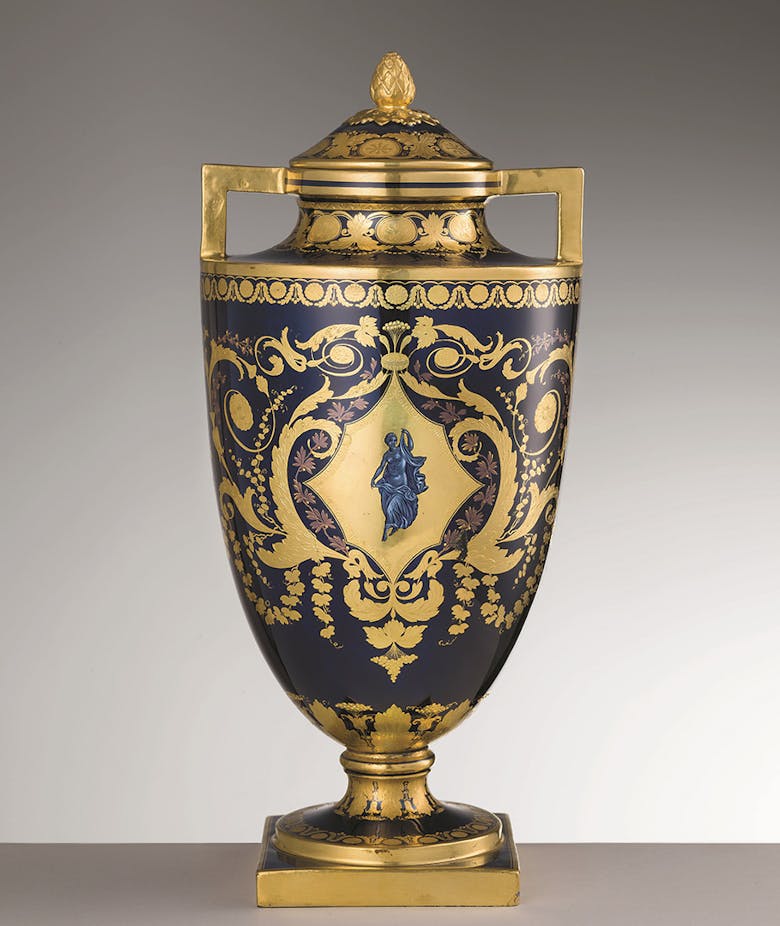 Two-handled vase with lid